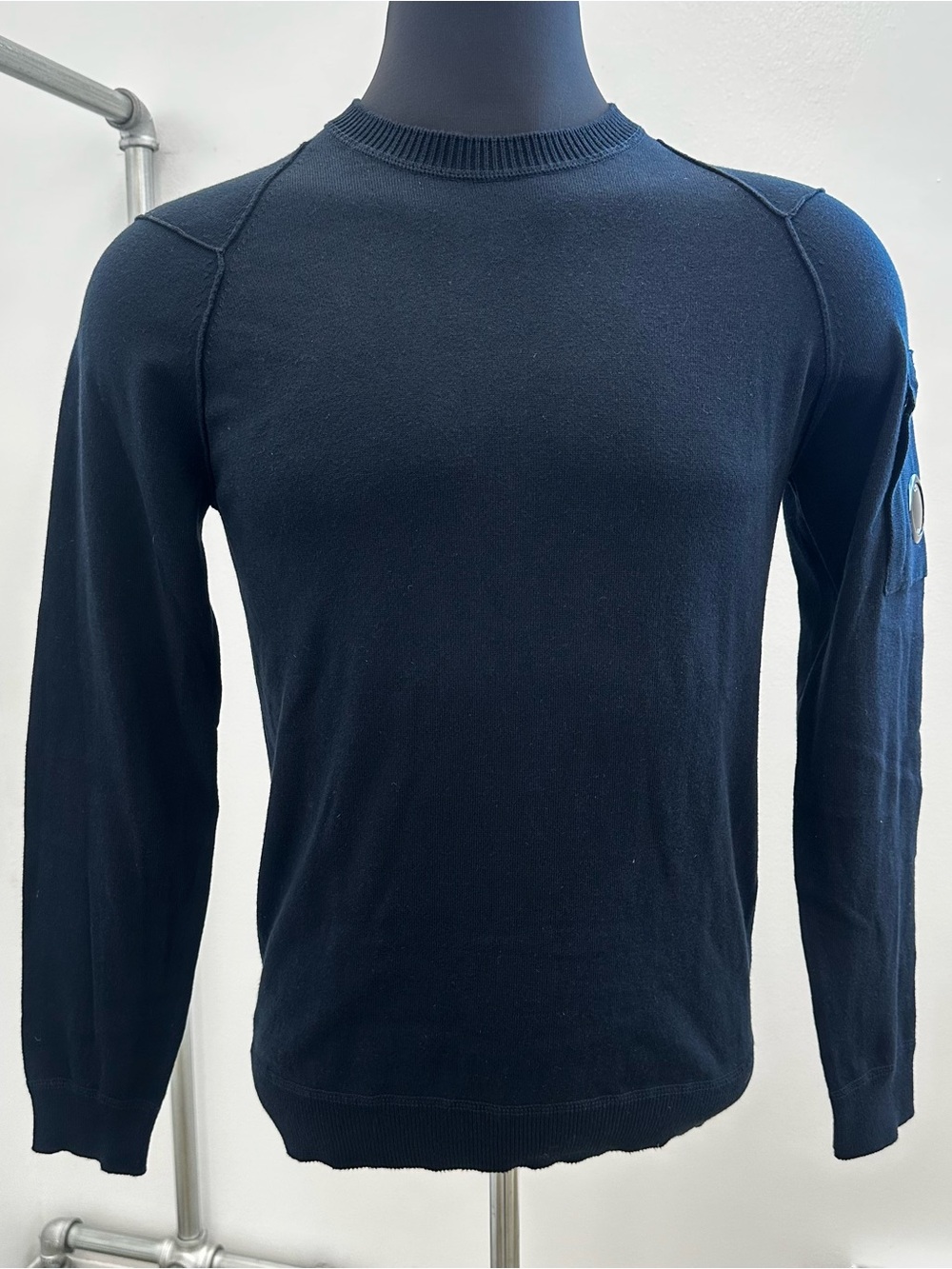 C.P. COMPANY MEN'S SEA RIB COTTON NAVY CREWNECK KNIT MEDIUM SWEATER